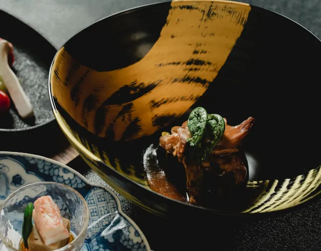 Steamed eggplants with Yonezawa-beef in thick sauce