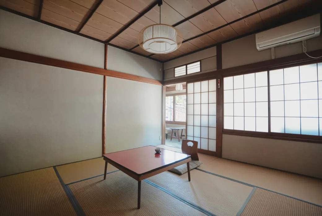 旧館　松８畳